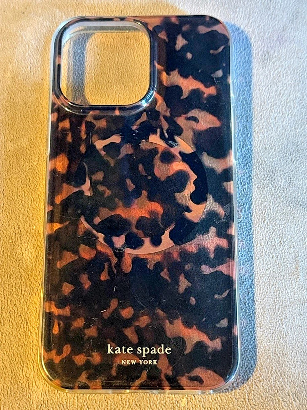 kate spade Leopard Print Phone Case Black & Brown Like New IPhone 16 pro max